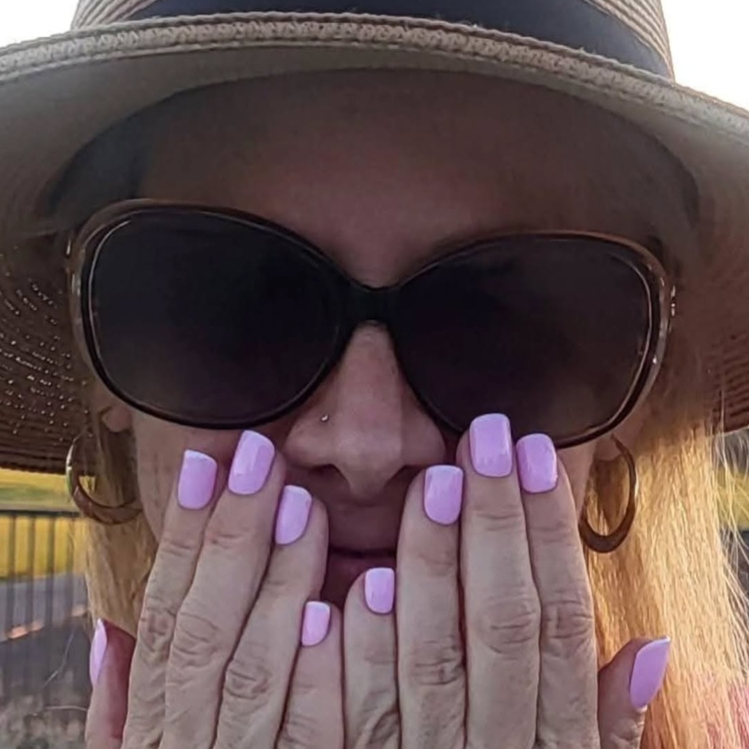 Custom nail designs by Nympo Nails